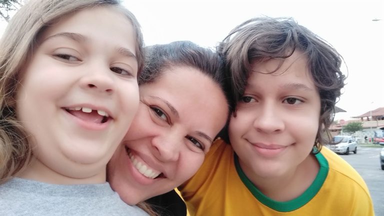 5 passos essenciais para educar filhos emocionalmente saudáveis